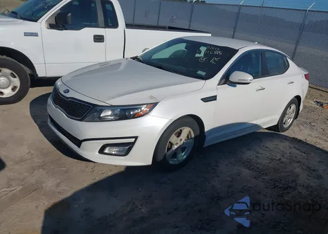 2015 Kia Optima Lx z USA, uszkodzony, nr VIN KNAGM4A77F5643086